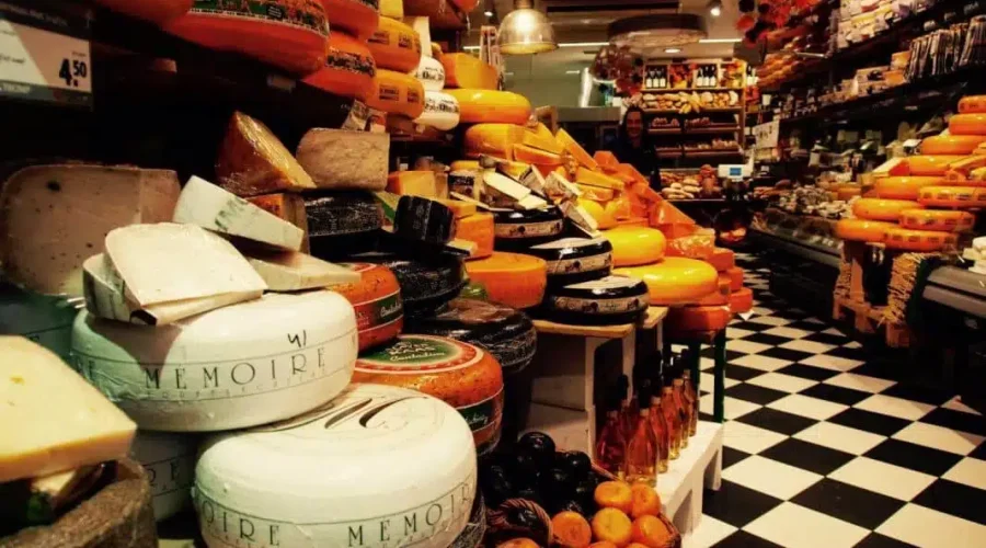 Good Cheese shop in Amsterdam Cheese shop in Amsterdam