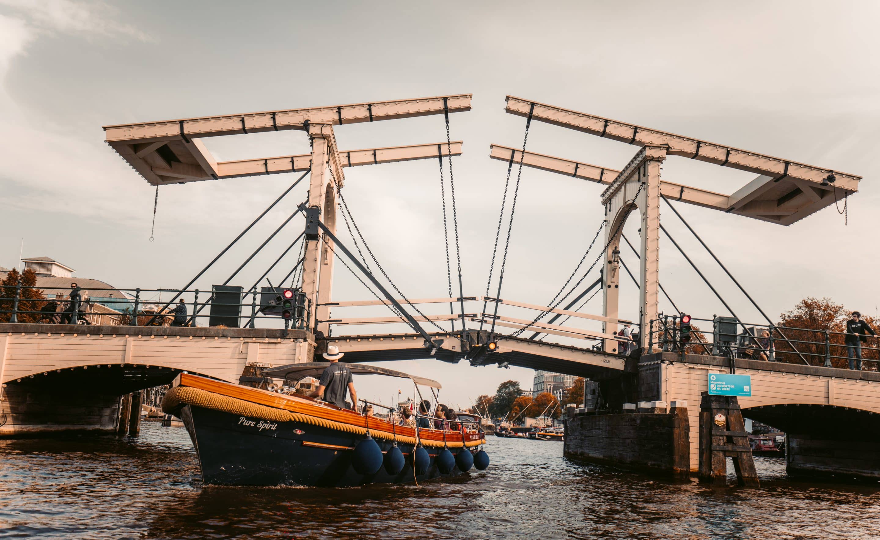 Private Canal Cruise Amsterdam drawbridge