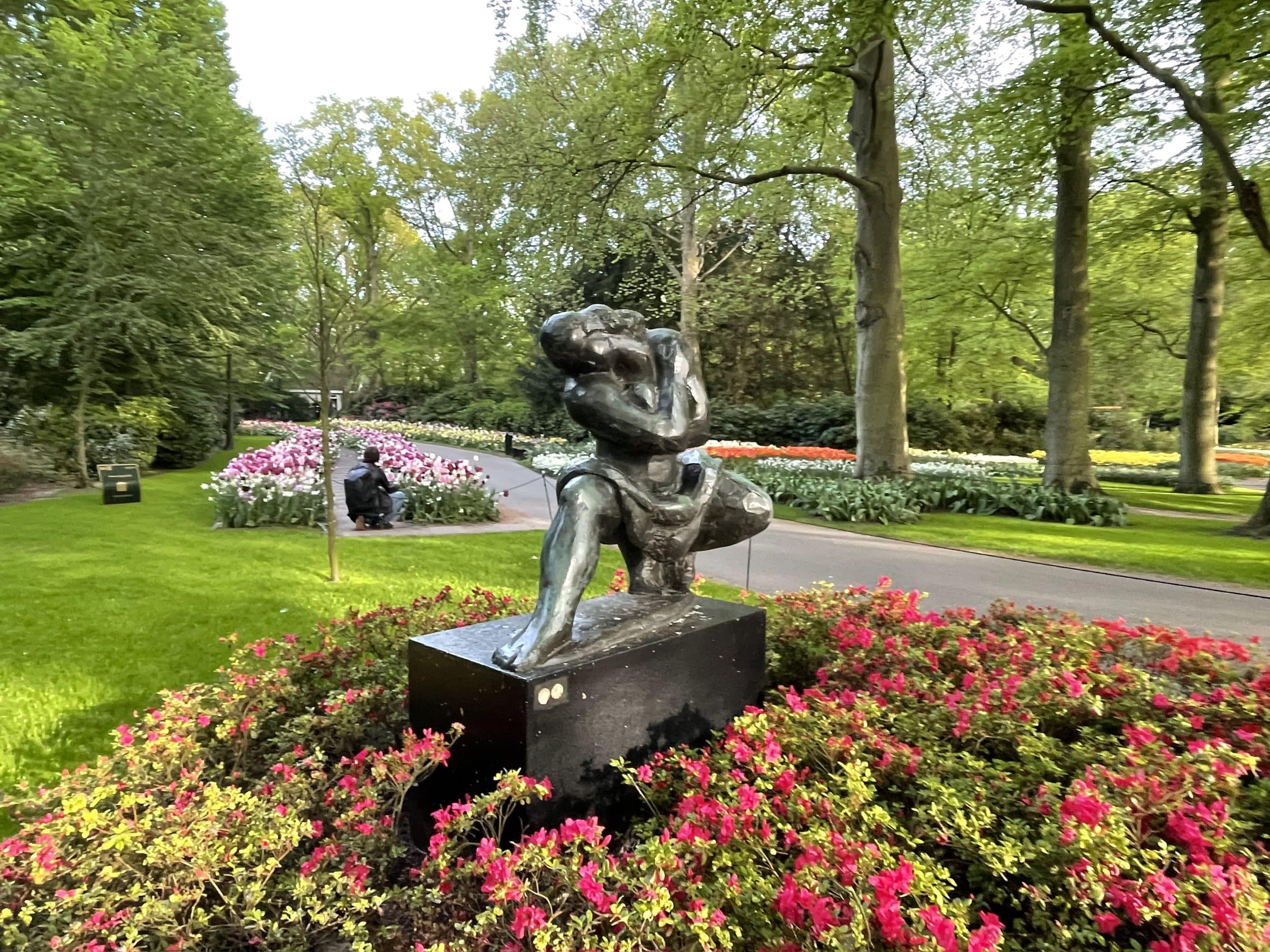 Keukenhof Tulip gardens Statues