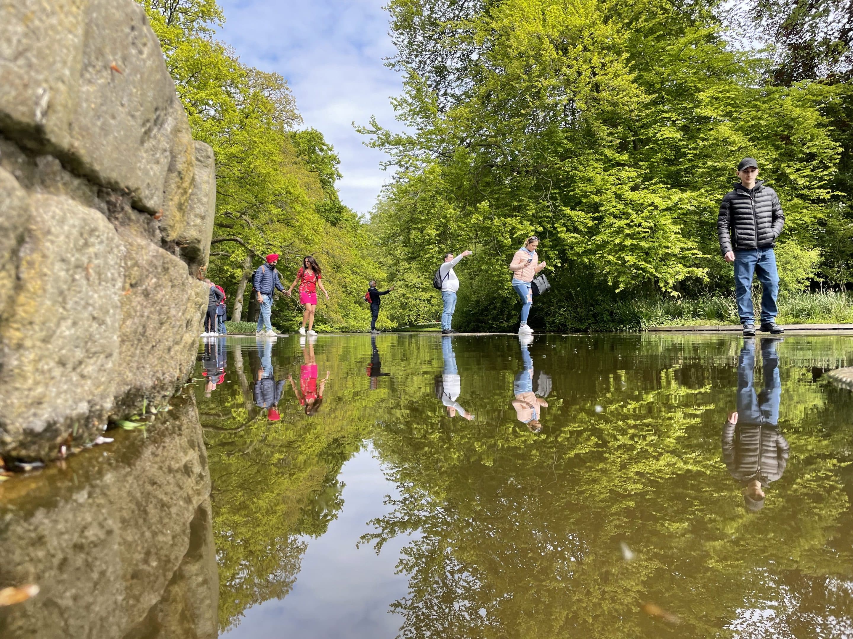 Keukenhof Gardens, Walking on Water
