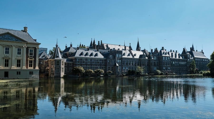 The Hague, Parliament Building, Hofvijver The Hague, Parliament Building, Hofvijver