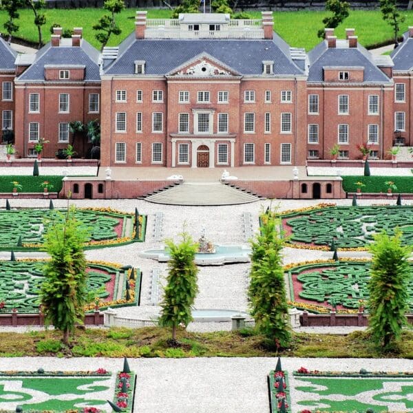 Het Loo Palace and Garden View
